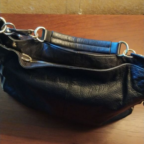 Charles David Large Leather Hobo Bag EUC - Picture 5 of 9